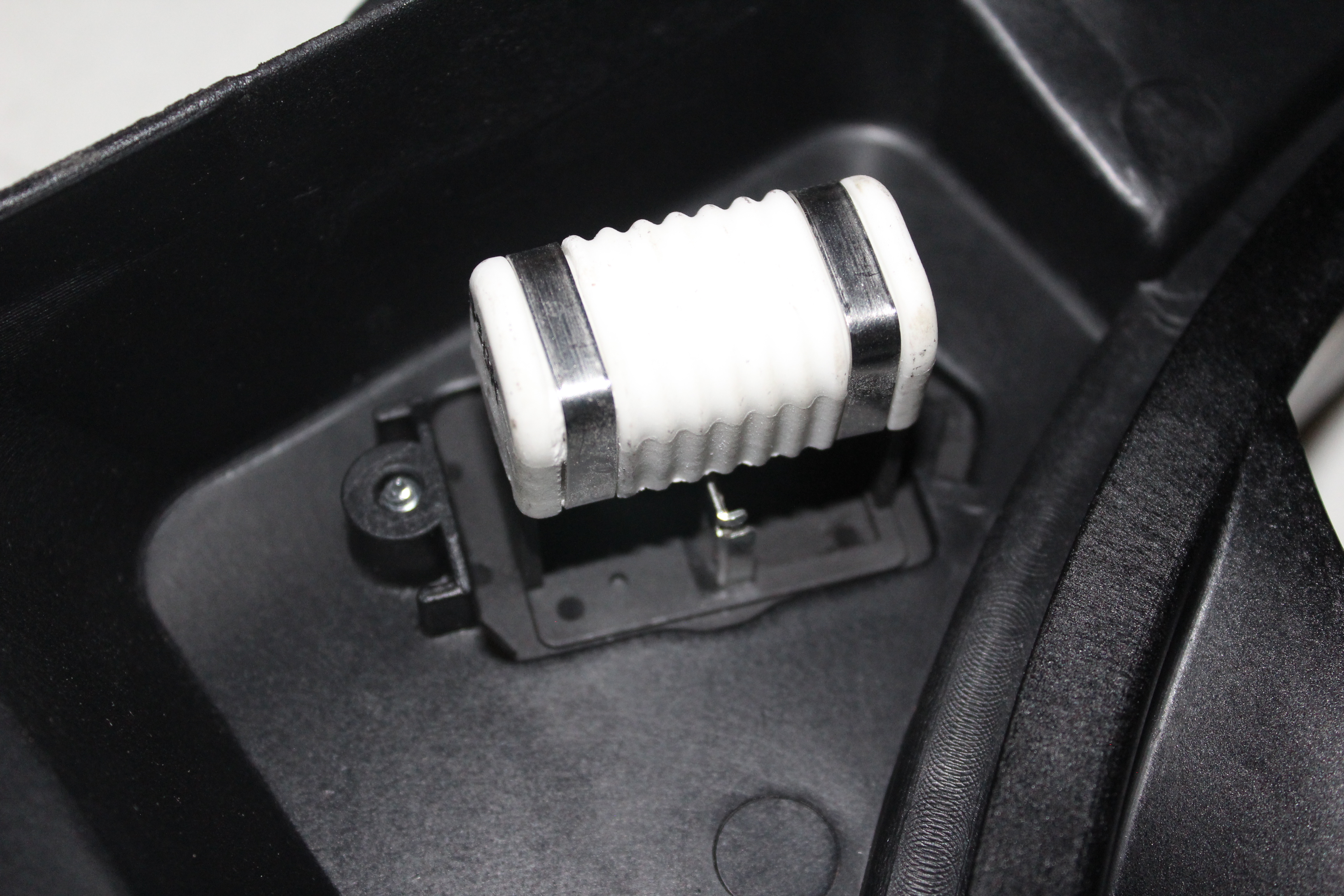 MOTOVENTILADOR DODGE ATITTUDE  2012-2016 CON AIRE